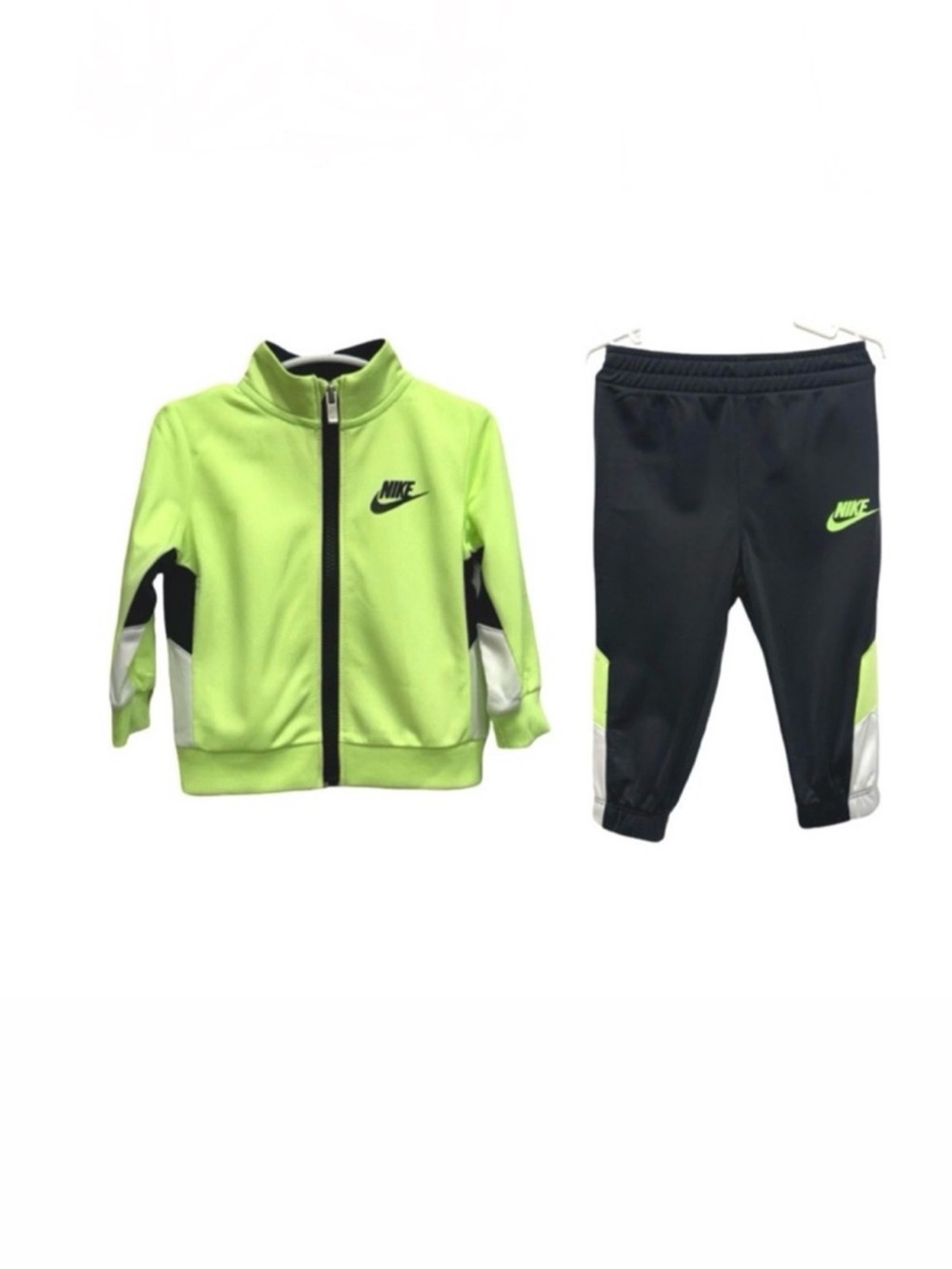 Nike Tracksuit - Picture 2 of 2